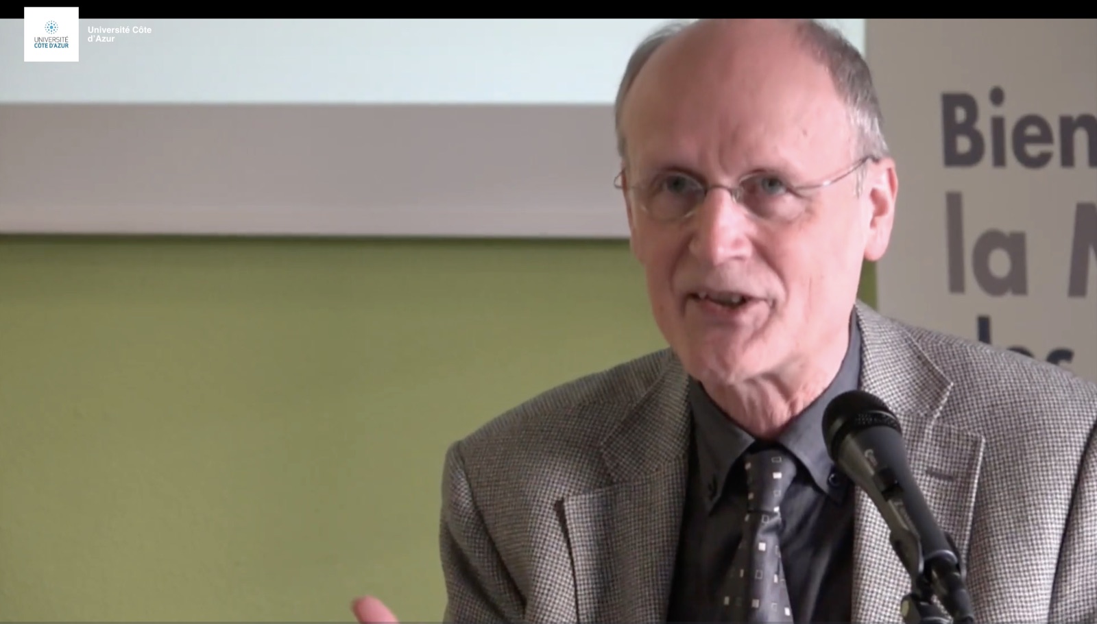 Hans Siebers speaking at the CNRS-URMIS seminar in Nice